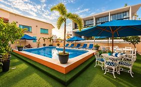 Hotel Pueblito Vallarta